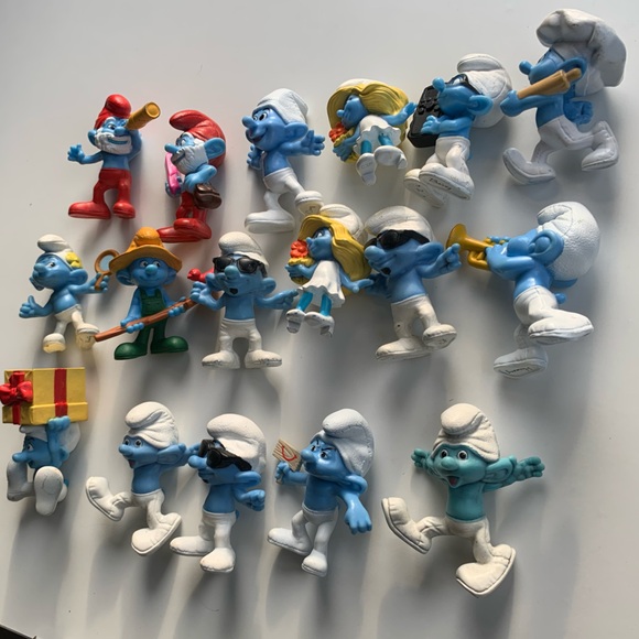 17 McDonald’s collectible Smurfs - Picture 5 of 5